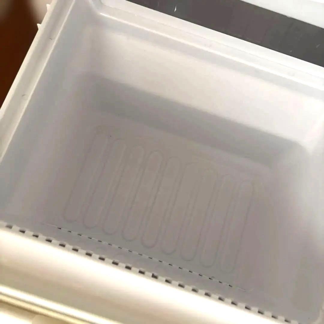 シャープ 冷蔵庫 SJ-D14B-W 137L ノンフロン　1人暮らし向き