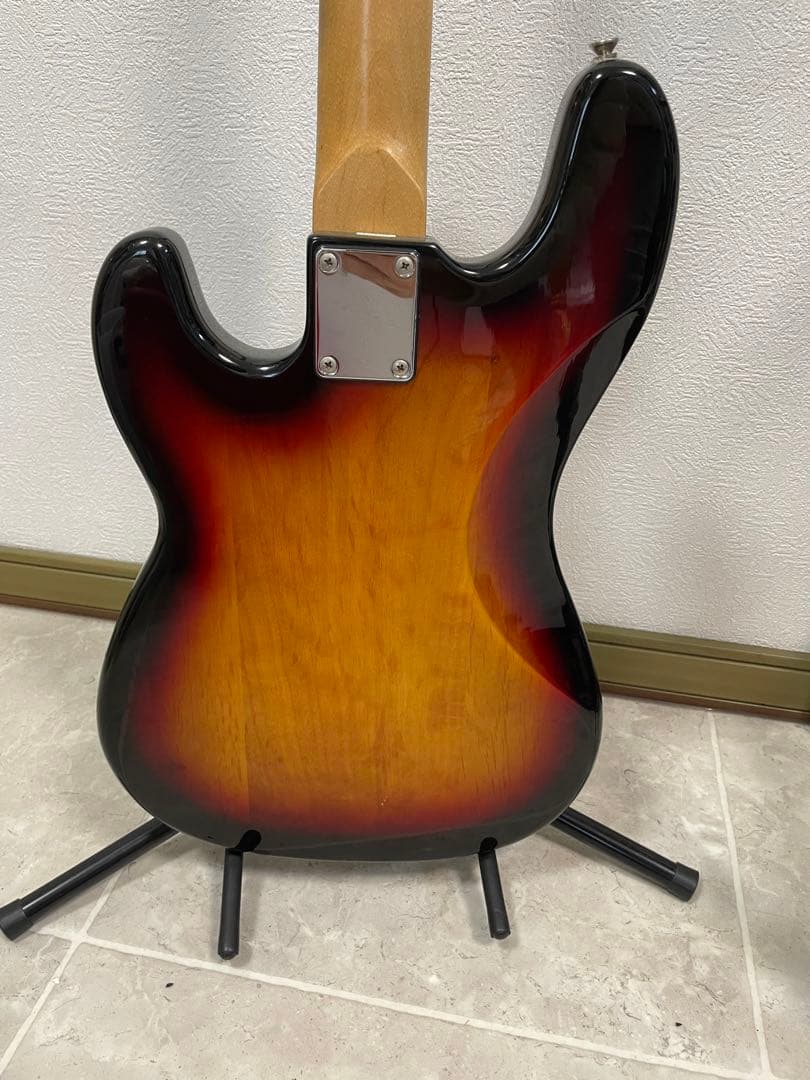 エレキベース サンバースト シングルコイル