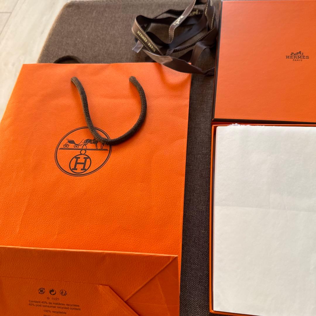 エルメス Hロゴ タオルハンカチ グレー 約34cm