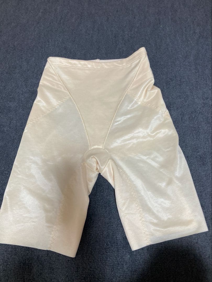 フォーシスアンドカンパニー　ブライダルインナーE70