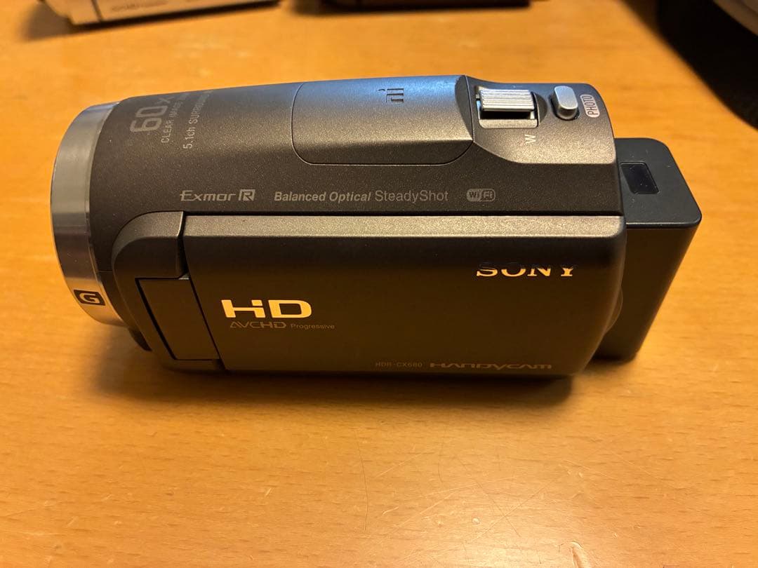 ビデオカメラ3点+三脚＋アタッシュケース+ケーブル