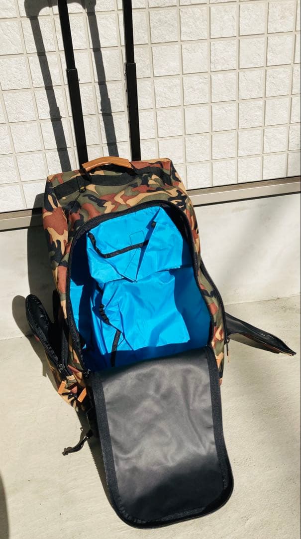 K2のスノーボードブーツ(ブーツ入れキャリーセット)