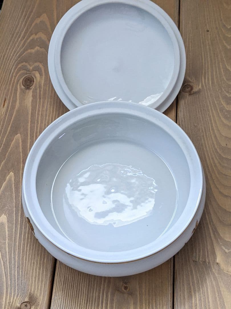 ホロハーザ HOLLOHAZA ジュエリーボックス　小物入れ　陶器　ハンガリー