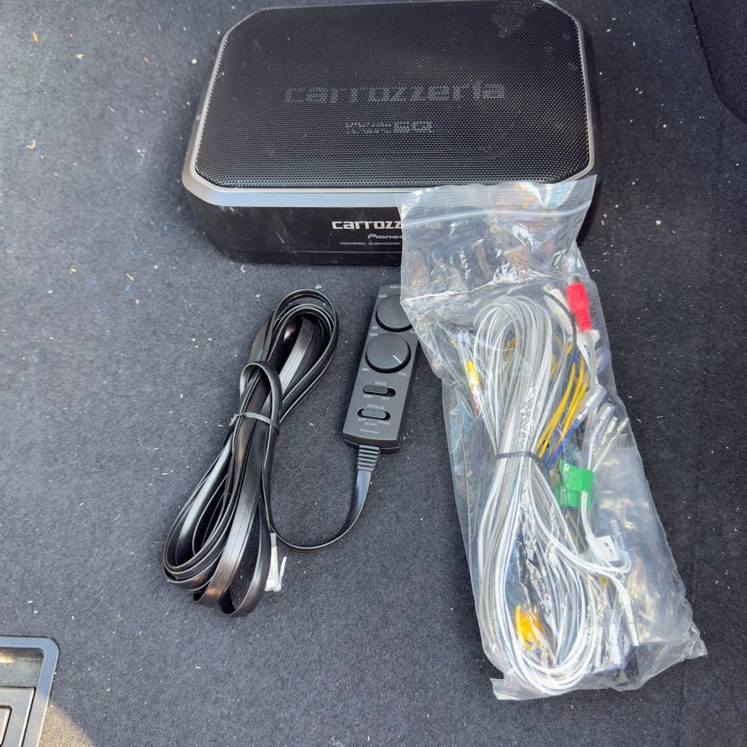 Pioneer powered subwoofer TS-WX140DA 箱なし