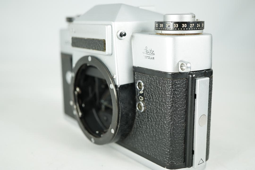 ライカ LEICAFLEX SL １眼レフフィルムカメラ　ボディ ジャンク