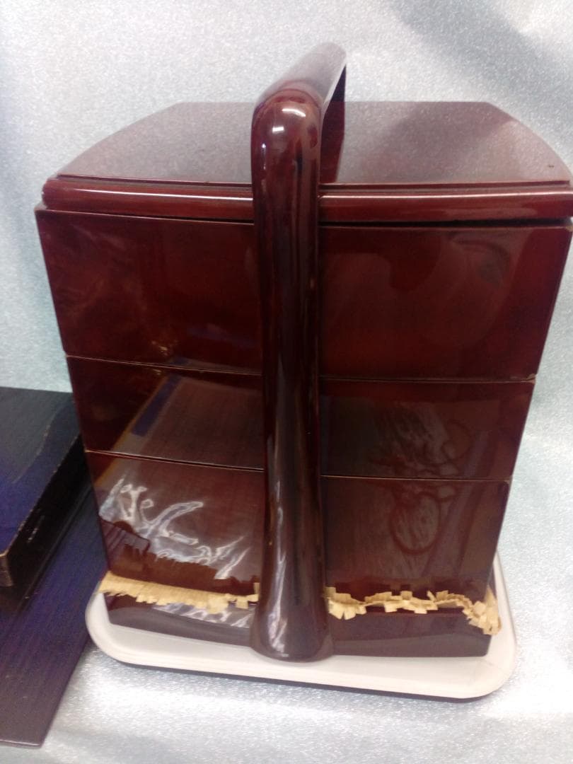 １８５３年江戸時代武家旧家蔵出天保年間他墨書有り朱色漆塗木製三段堤藍重箱当時物品