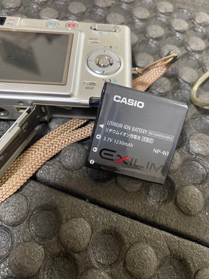 【美品】CASIO EXILIM EX-Z50 デジタルカメラ