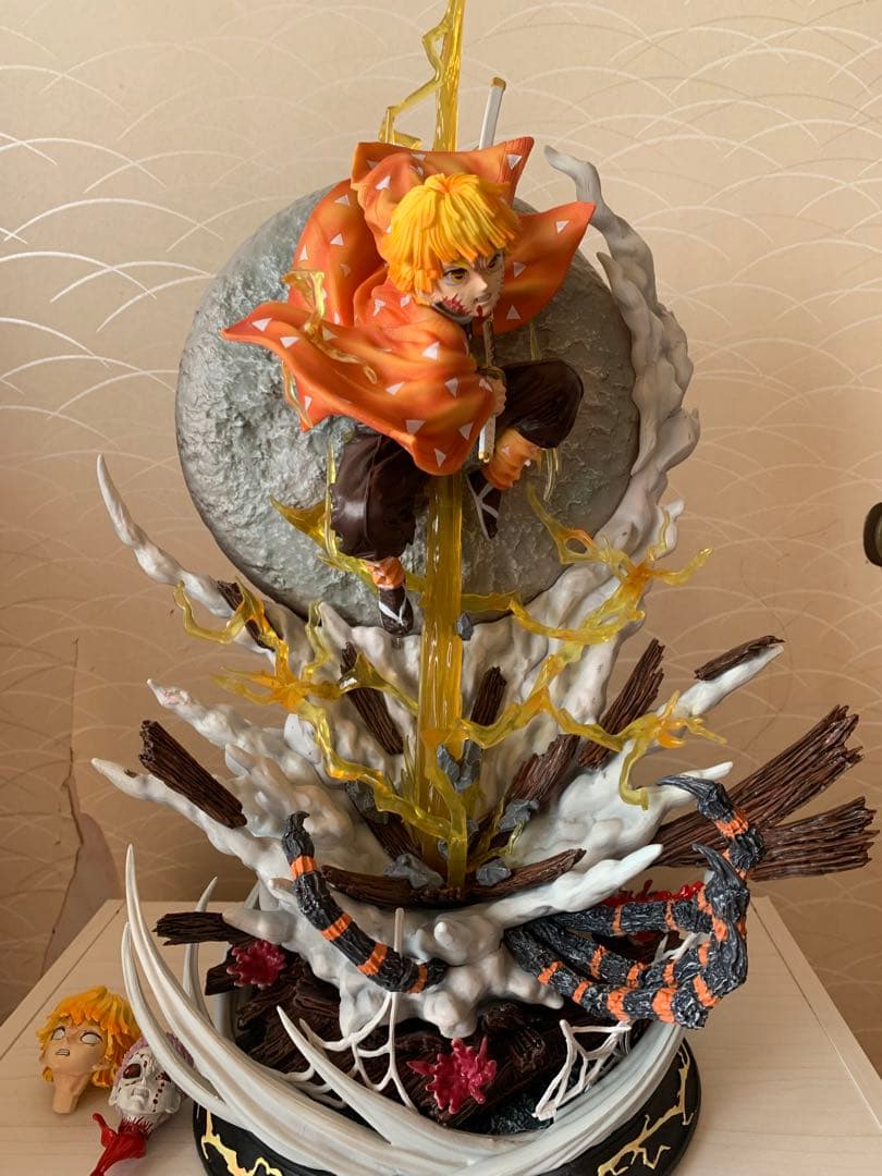 我妻善逸鬼滅の刃 フィギュア 約51cm