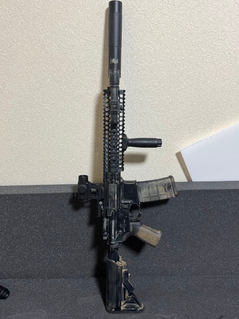 D*k様 【絶版品】東京マルイ次世代電動ガン レシーライフル汚し塗装カスタム