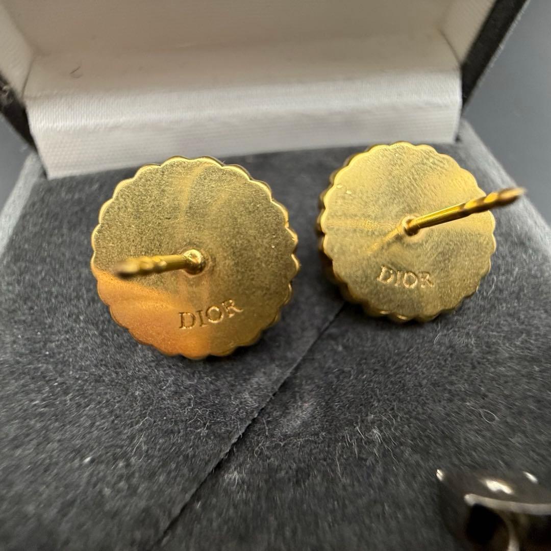 美品✨Dior Petit CD Baroque スタッドピアス ピンク