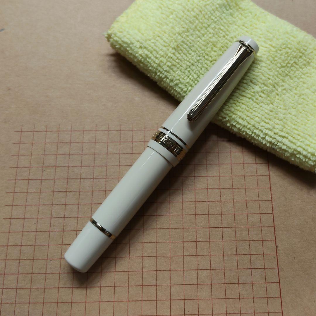 セーラー万年筆 プロギア スリムミニ 金 万年筆 アイボリー 14K585 F