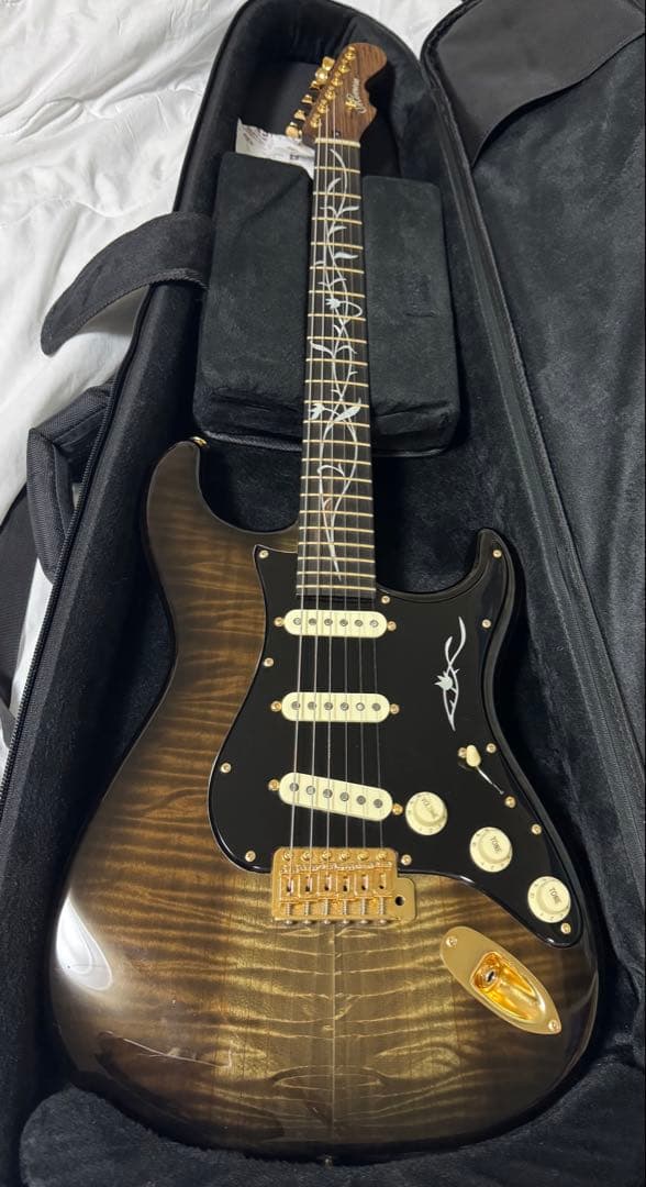 momose モモセMC-SE MF'18/MG BK-B世界限定3本 ストラト