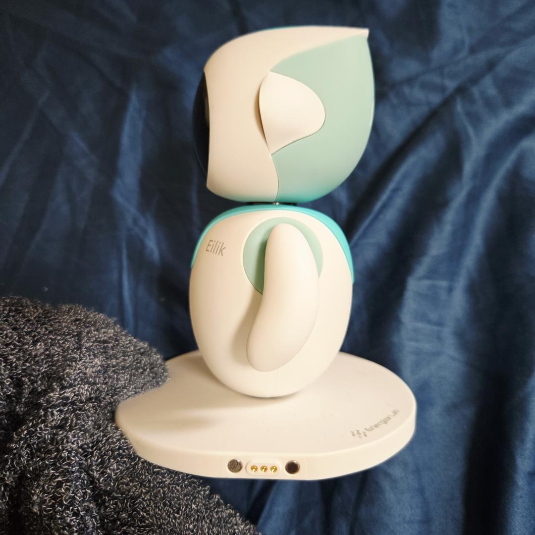 Eilik ロボット型スピーカー