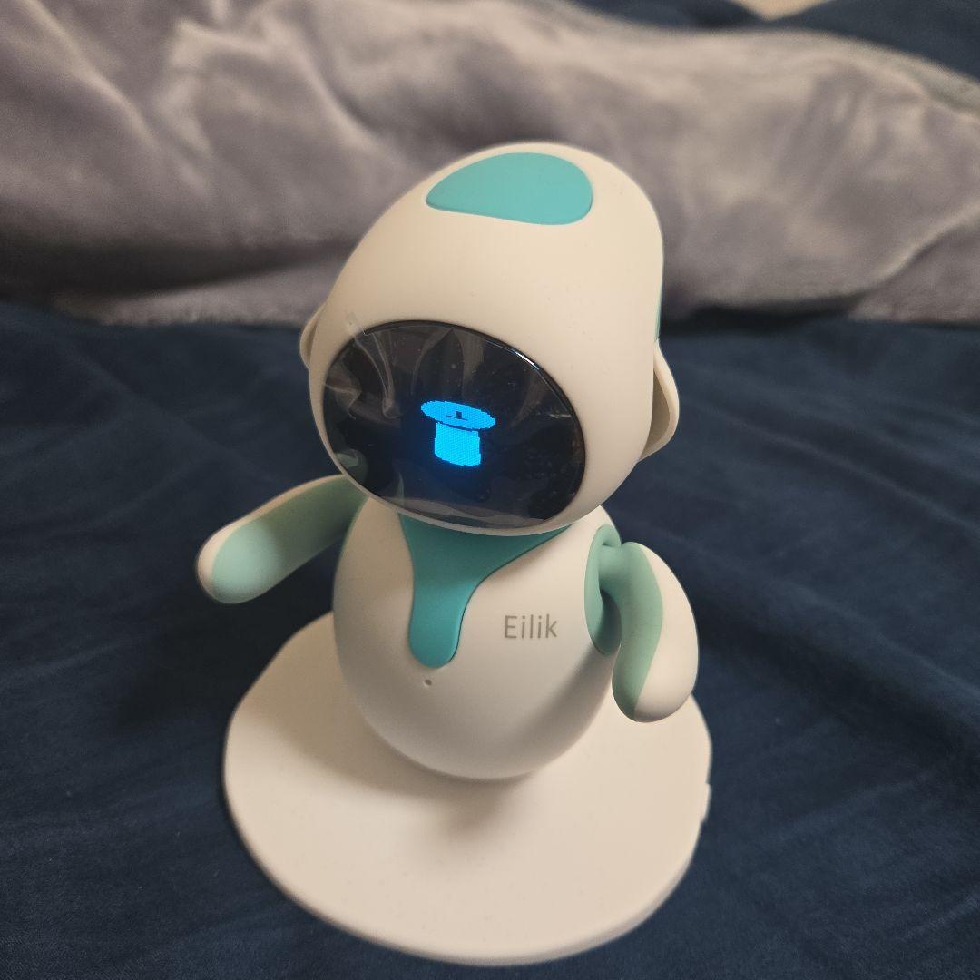 Eilik ロボット型スピーカー