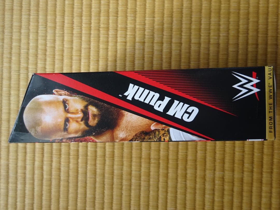 CM Punk フィギュア　WWE 　CMパンク