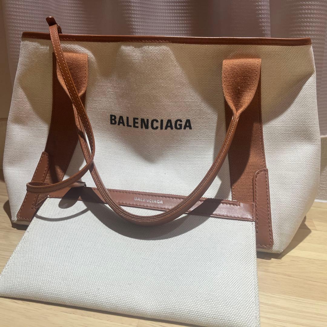 SALE！限定色！バレンシアガバッグ