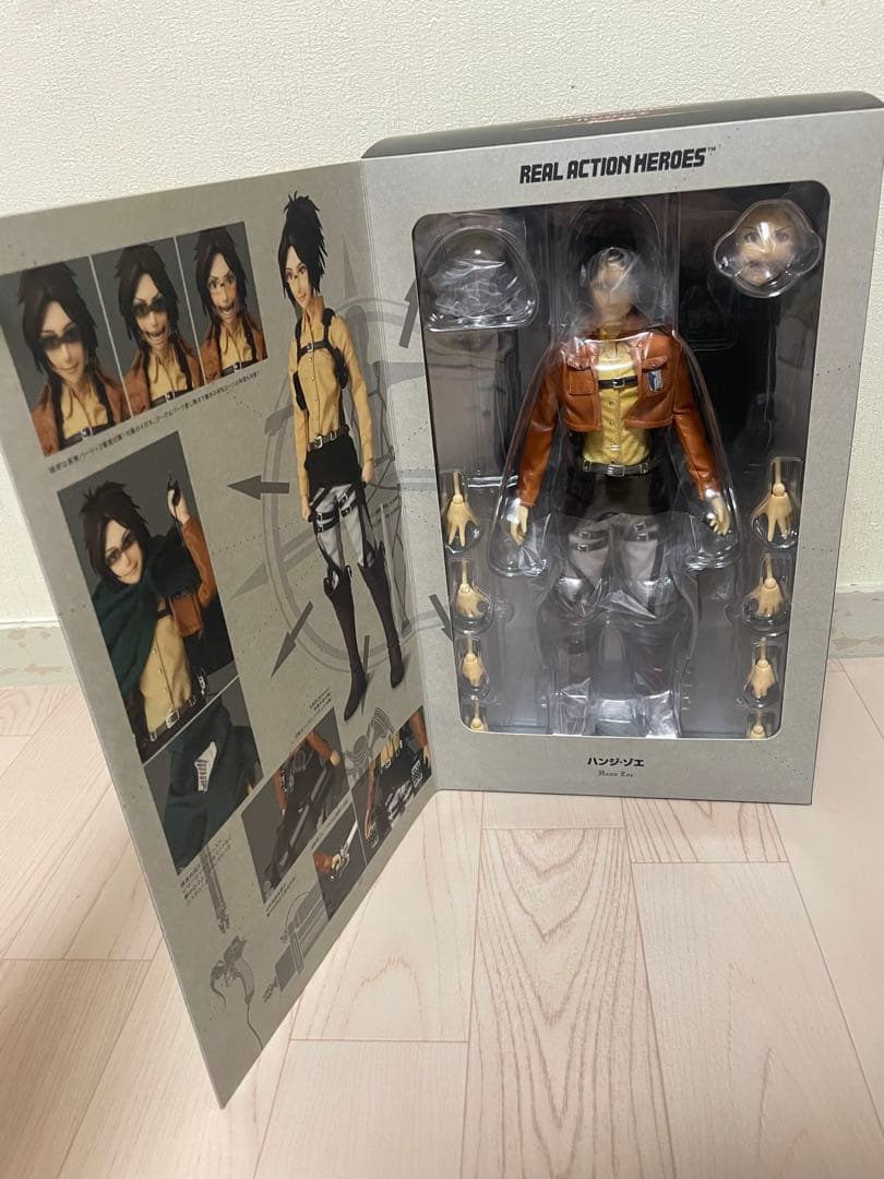 【未開封品】進撃の巨人 ハンジ・ゾエ フィギュア RAH