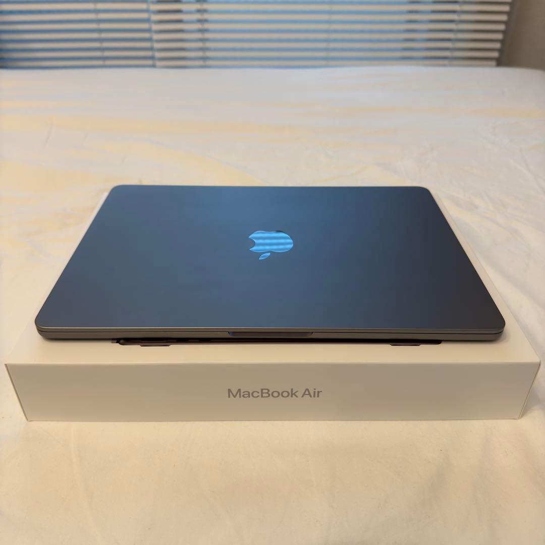 MacBook Air M2 16GB 256GB US配列