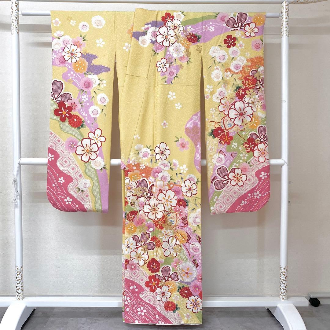 ⭐︎K0839 美品 正絹 振袖 レンタル店放出品 ガード加工 花柄 手毬 7号
