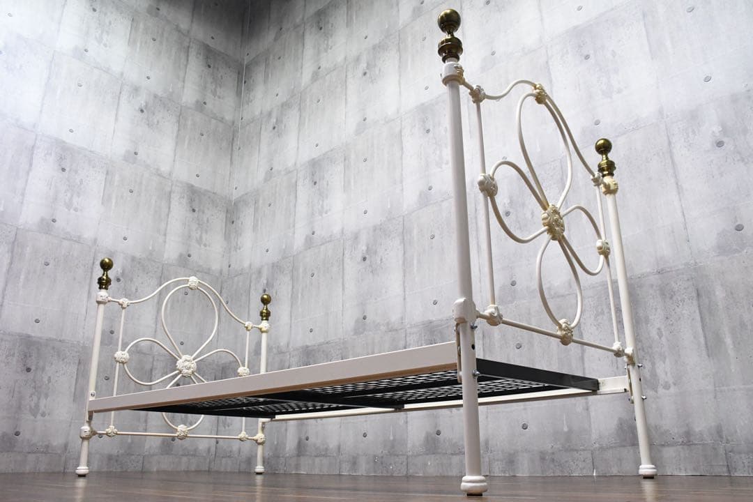 EGC81 ローラアシュレイ チェルトナム シングルベッドフレーム アイボリー