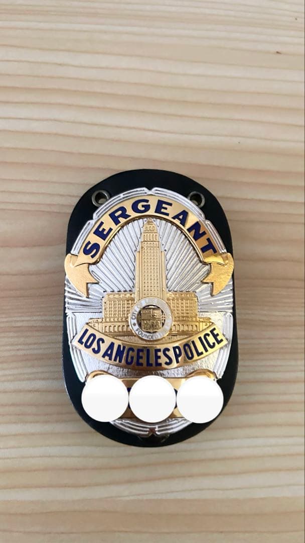 ロサンゼルス市警　レプリカポリスバッジ