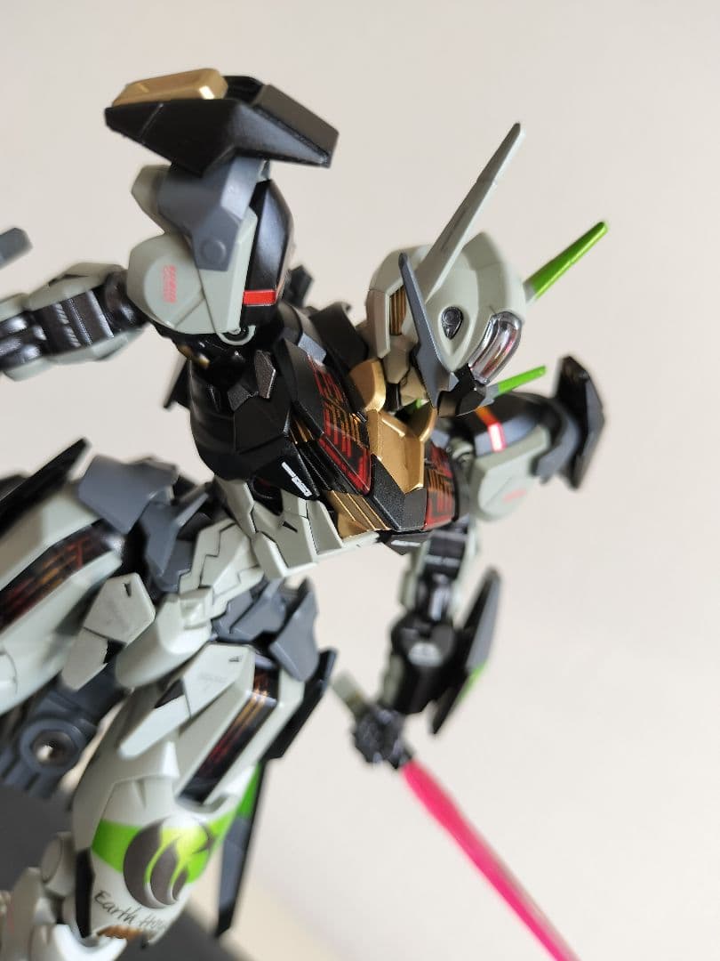 ガンダムエアリアル　オリジナル塗装完成品　水星の魔女　ガンプラ