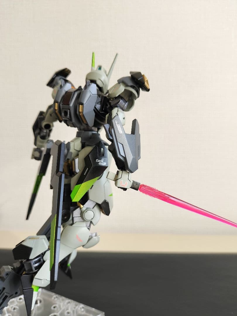 ガンダムエアリアル　オリジナル塗装完成品　水星の魔女　ガンプラ