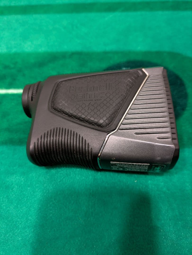 ブッシュネル ピンシーカー PRO XE 距離計　ブリーフィングケース付