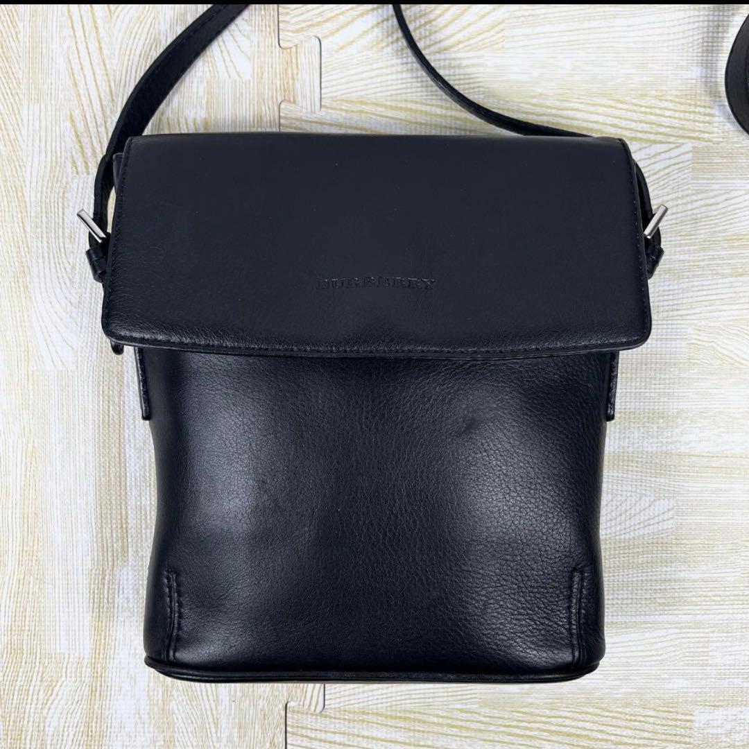 希少✨ Burberry バーバリー ショルダーバッグ 斜め掛け ブラック 黒
