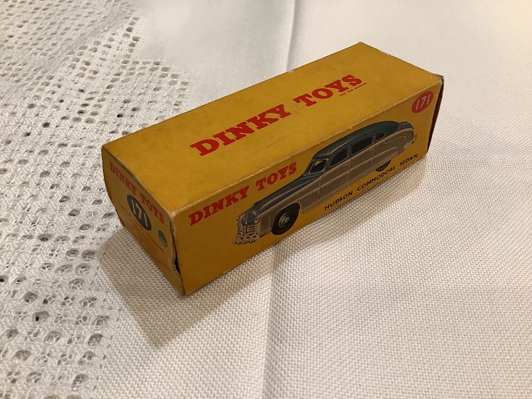 美品レア　DINKY TOYS HUDSON COMMODORE ミニカー