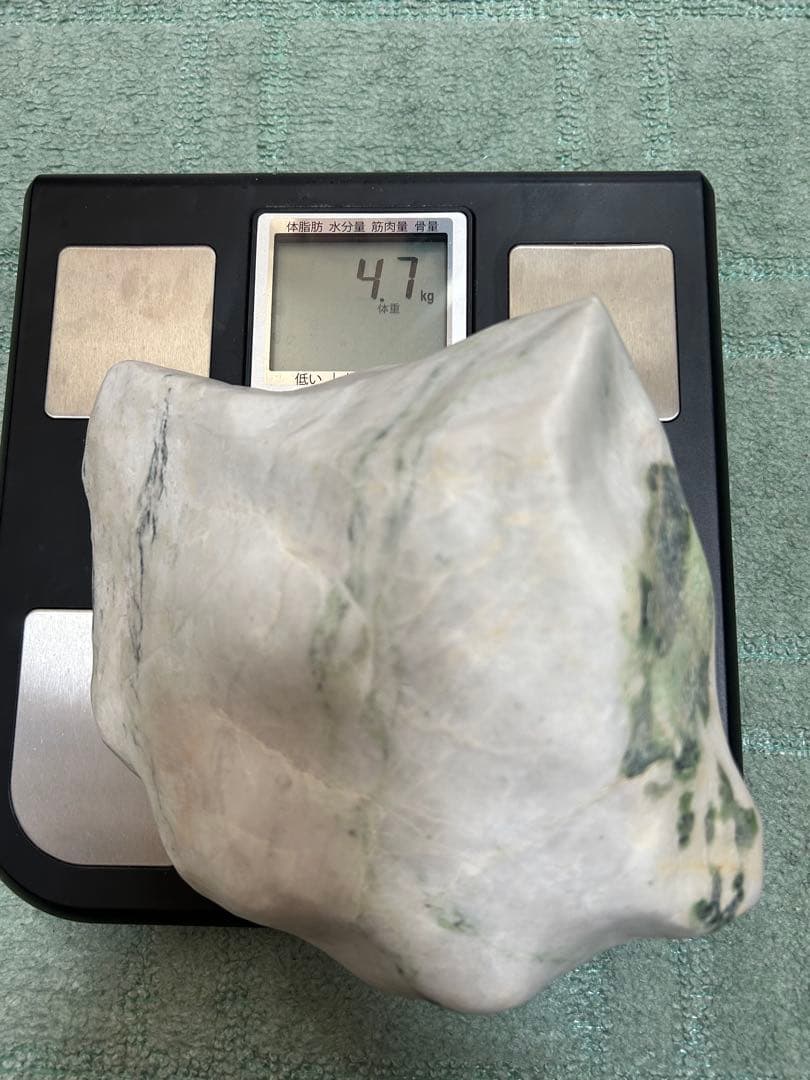 糸魚川 ヒスイ 原石 4.7キロ