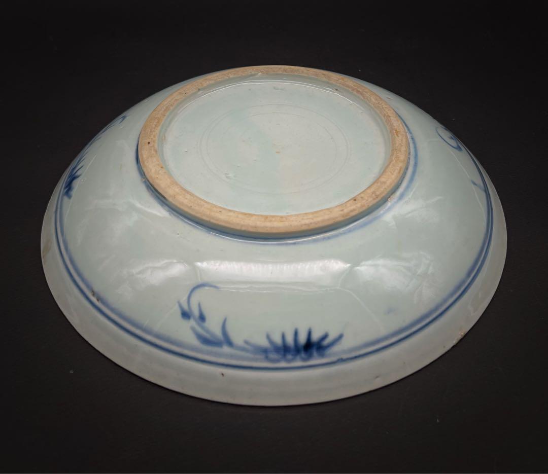 中国美術 古玩 明代骨董品 青華博古紋樣染付大皿 飾り皿