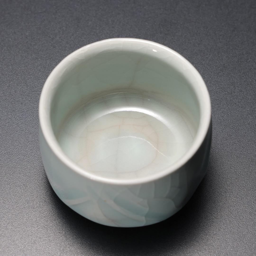 【ぐい呑・盃】 青磁ぐい呑み 加藤幸兵衞作　美品　共箱 R1186ダU