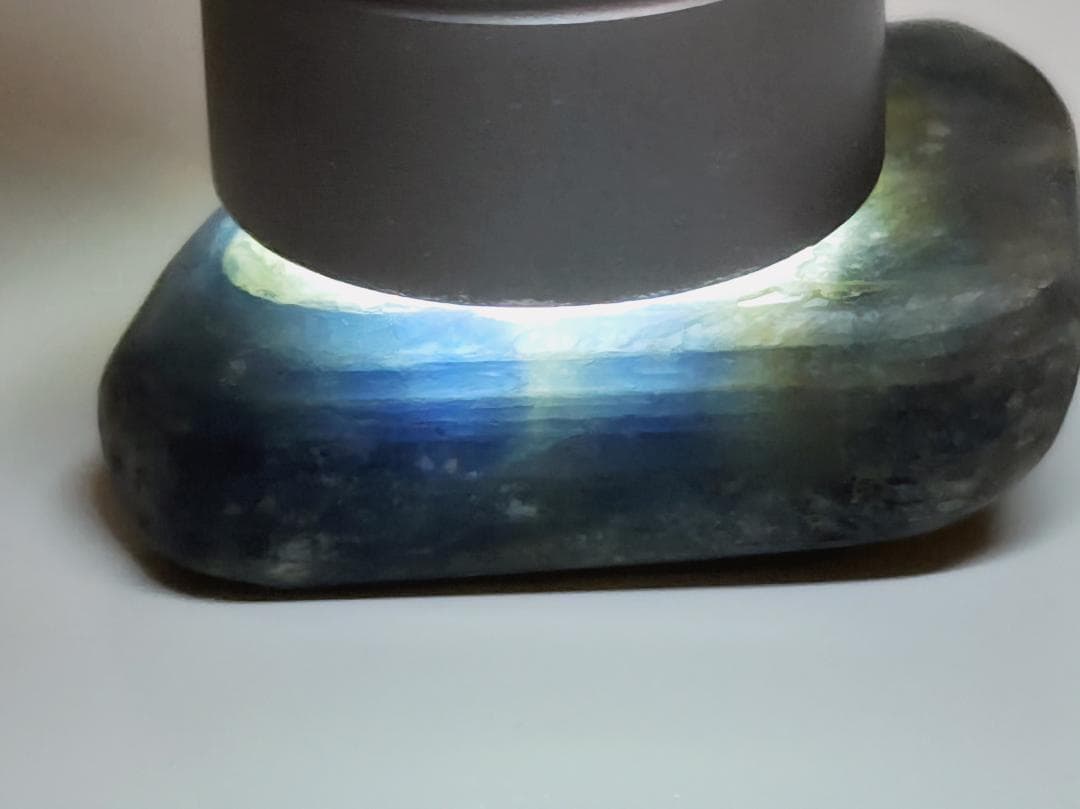 コランダム 17g サファイア 原石 鉱石 鉱物 鑑賞石 自然石 誕生石 水石