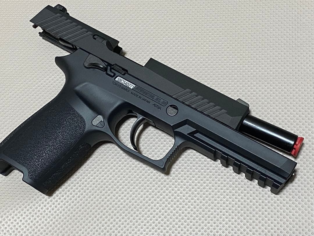 東京マルイ P320 FULL SIZE ガスブローバックガン