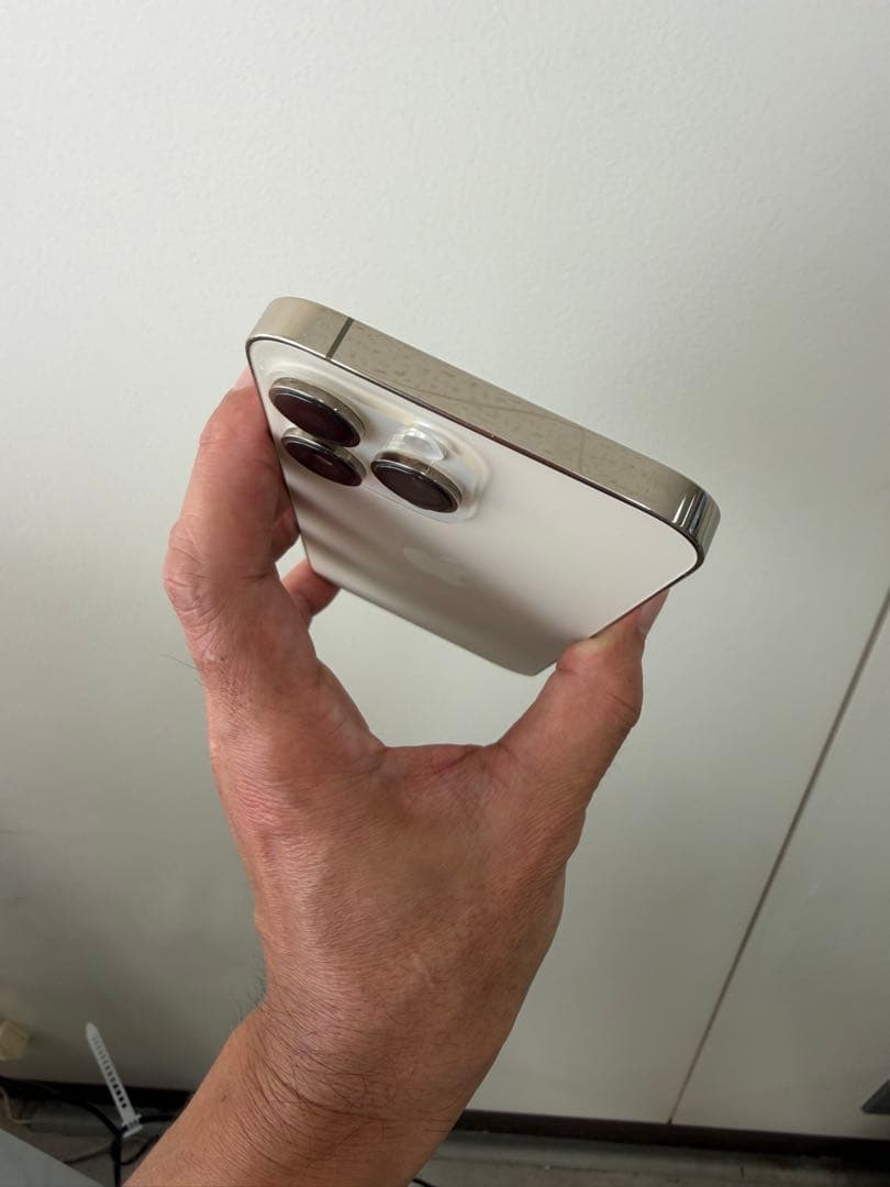 iPhone 14 ProMax ゴールド 256GB バッテリー100%