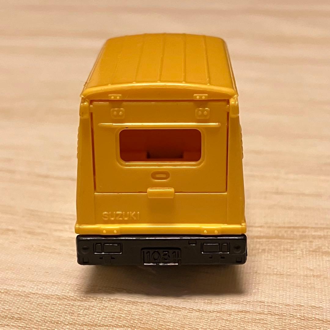 トミカ スズキ キャリイ No.31 1/55