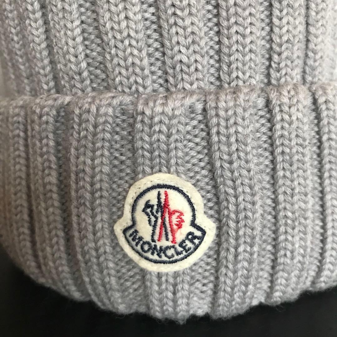 極美品です‼︎モンクレール FOX ファー付きニット帽 グレー