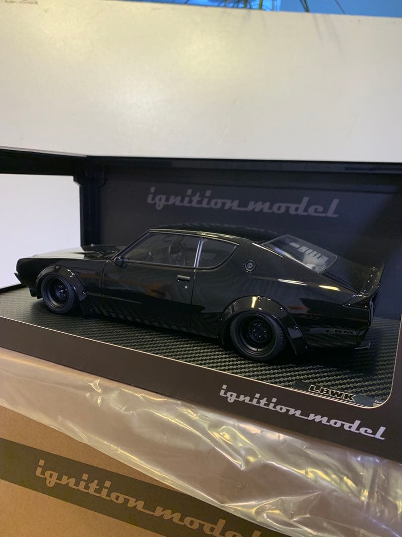イグニッションモデル　1/18 LBWK ケンメリ ブラック　3273