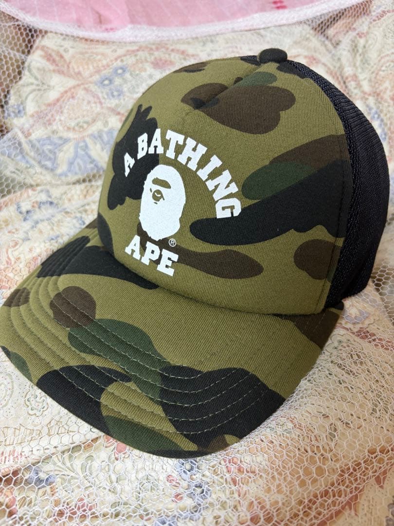 A BATHING APE 迷彩キャップ
