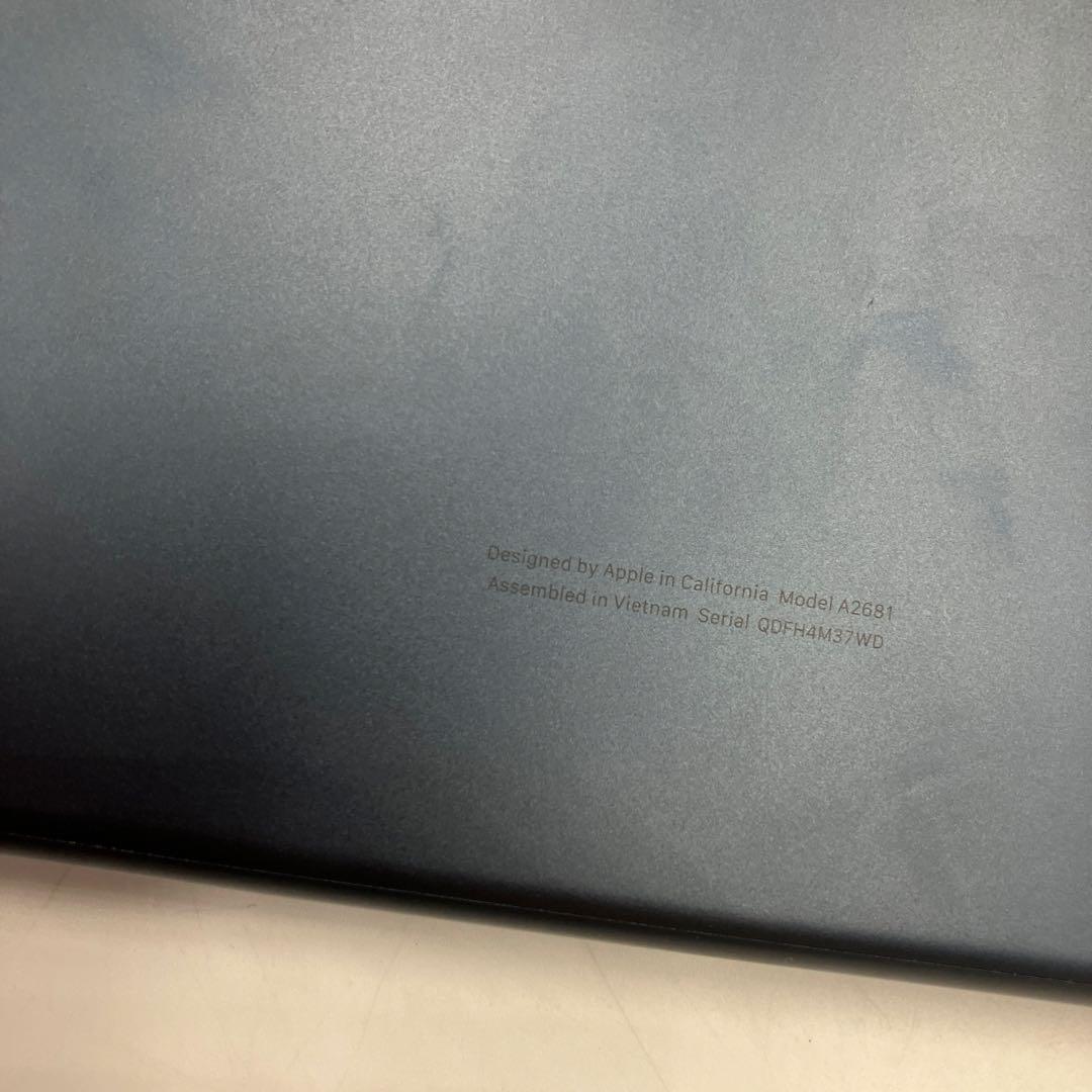 超美品　MacBook Air 2022_M2/8GB/256GB a2681