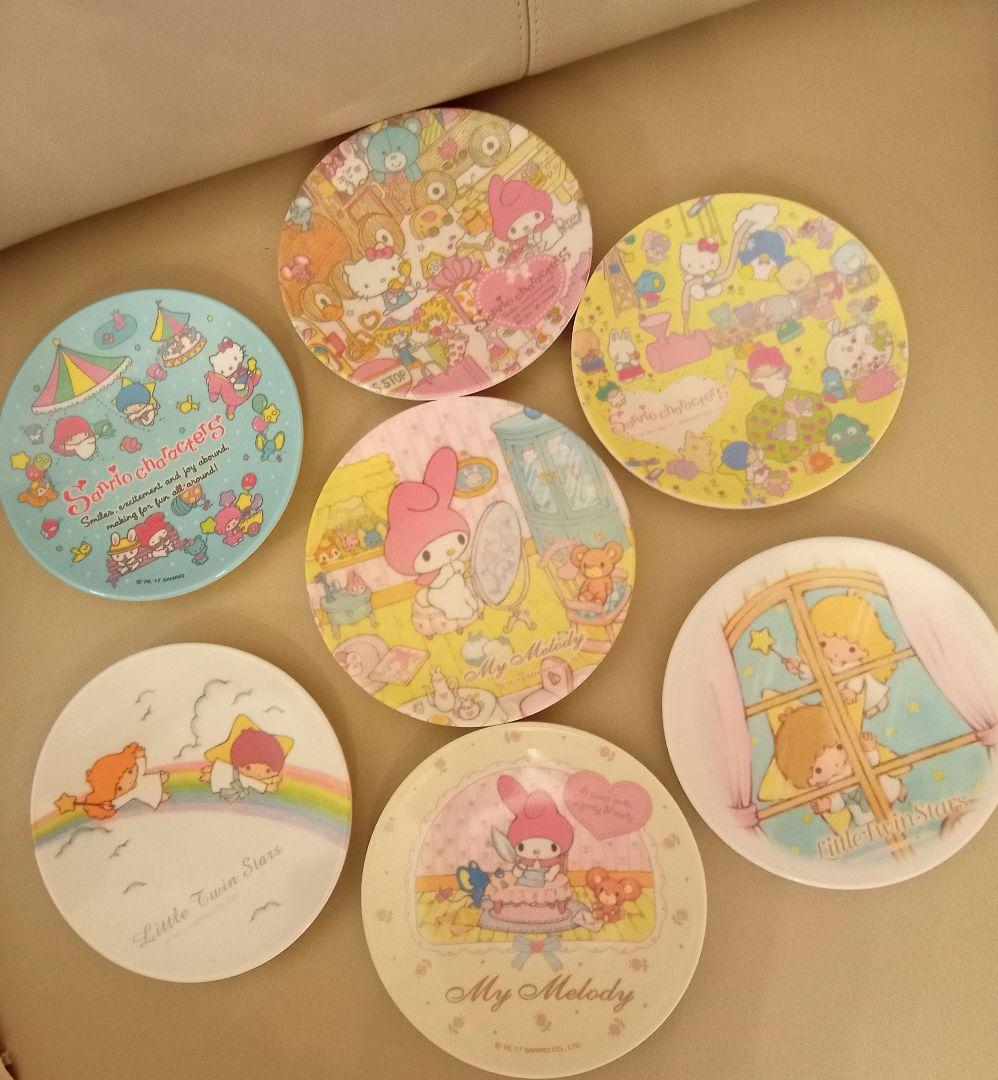 サンリオ　ラッピングペーパー　キキララ　マイメロディ　小皿　豆皿　ファンシー