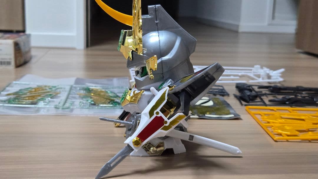 武威鳳大将軍 絶版 ガンダムBB戦士 一部組立済 武神輝羅鋼