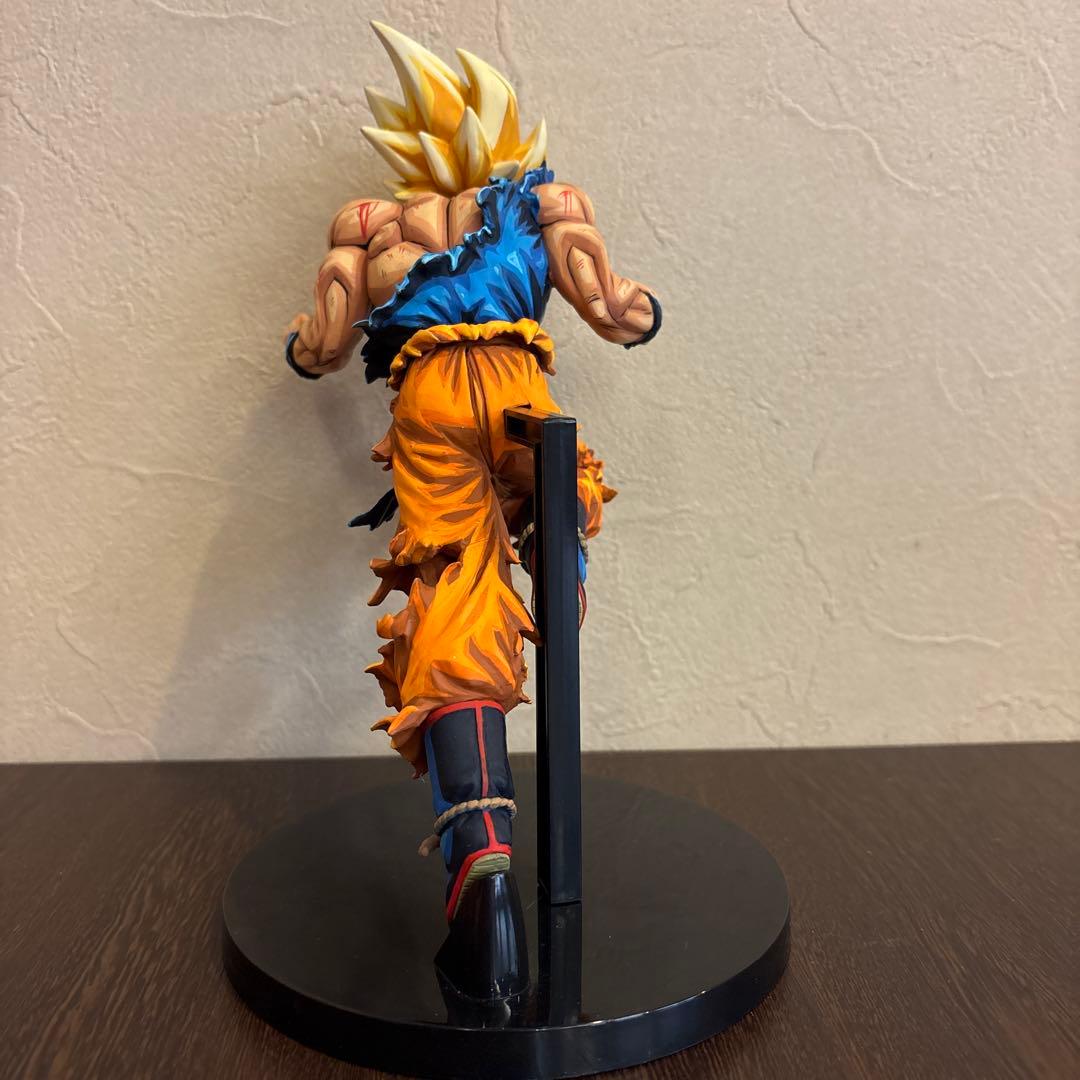 ドラゴンボールフィギュア50周年アニバーサリースーパーサイヤ人孫悟空リペイント