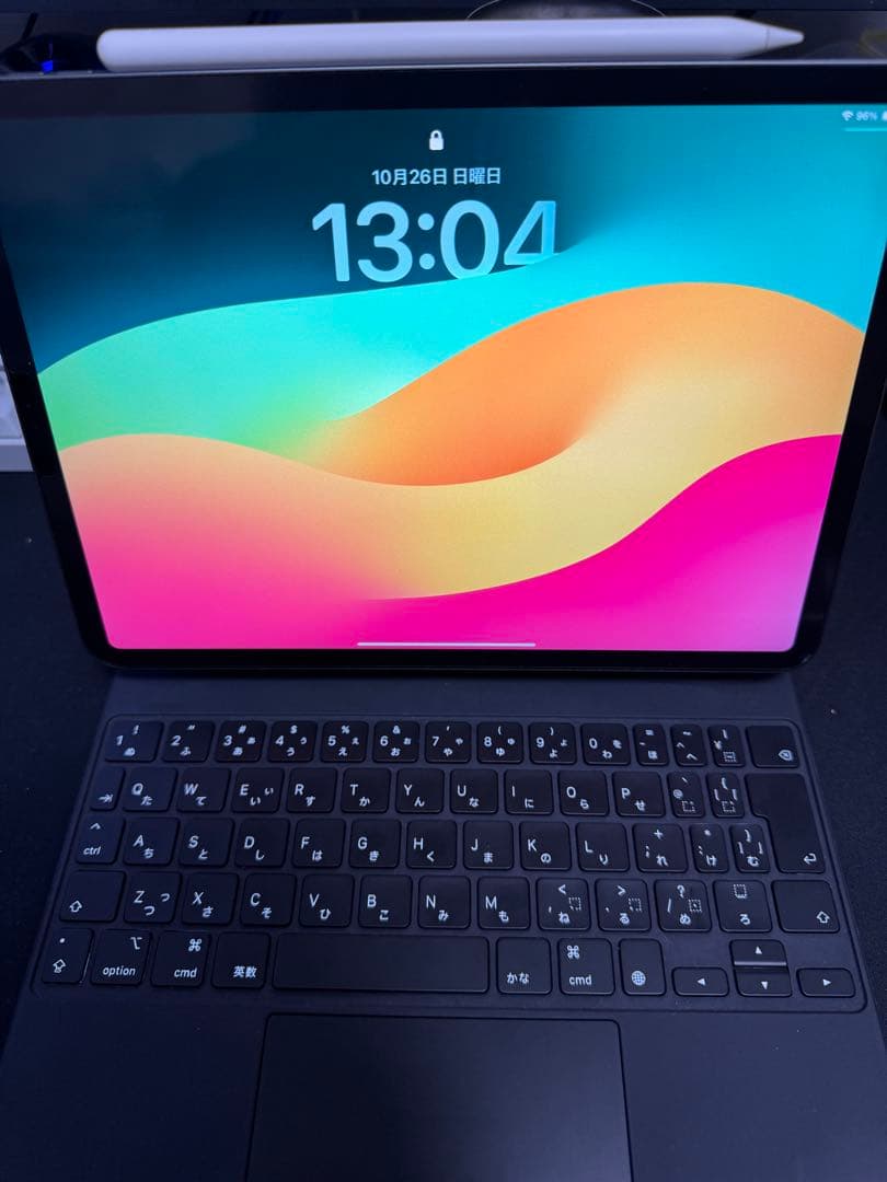 iPad pro 11インチ 第2 Magic Keyboard pen 付
