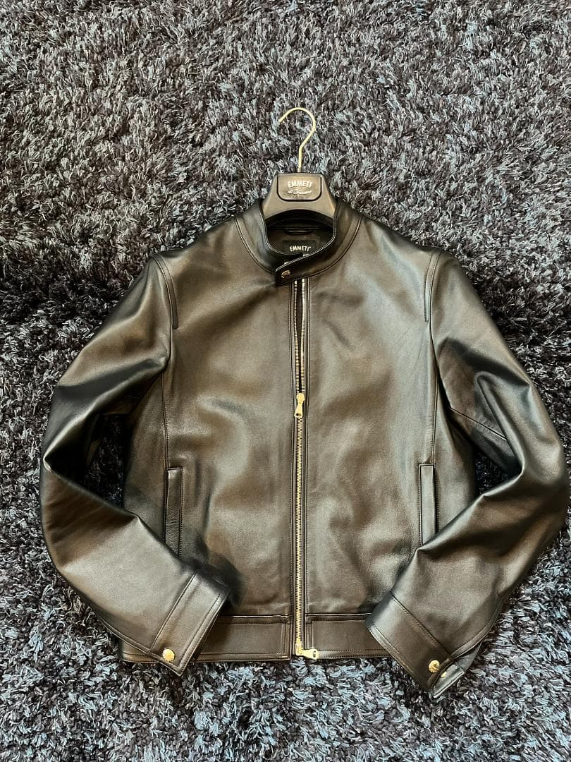 EMMETI エンメティJURI ブラック ゴールドジップ　46