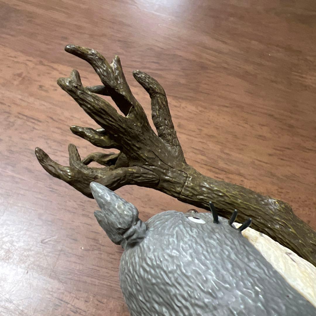 トトロの不思議な木 かくれんぼフィギュア