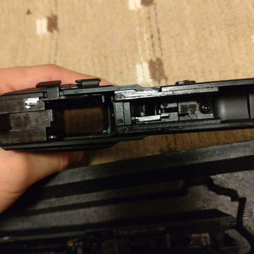 SIG SAUER P226 E2 GBB（予備マガジンとホルスター付）