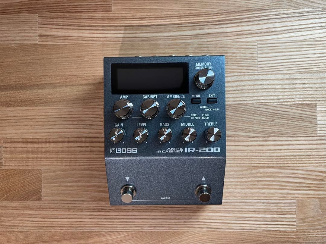 BOSS　IR-200　アンプ　キャビネットシミュレーター 美品