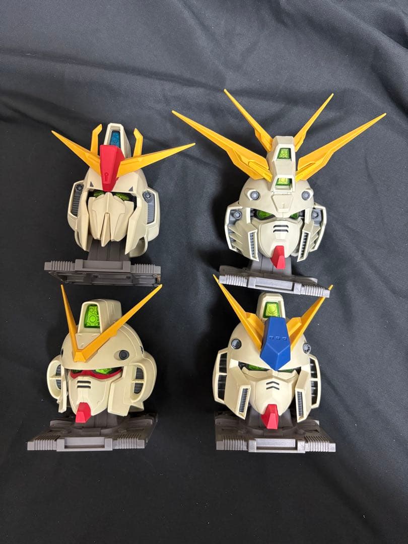 ガンダム 組立式　MSヘッドディスプレイコレクション　【希少】